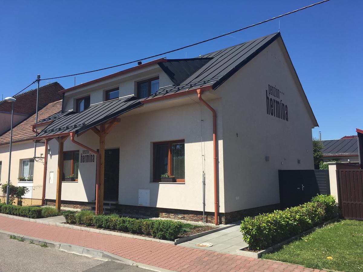 Penzion Hermina Veselí nad Moravou Exteriör bild